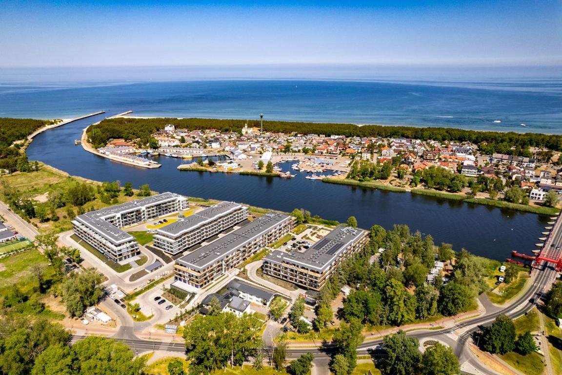 Red Bridge Resort - Apartament & Spa Dziwnów Екстериор снимка